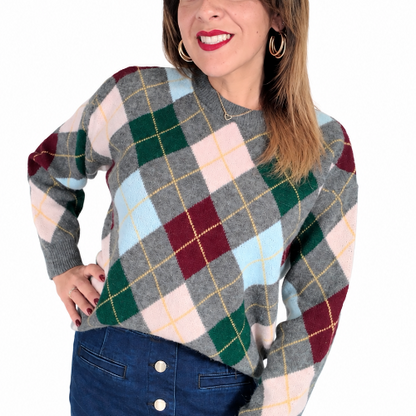 Aesthetically Proper Office Sweater